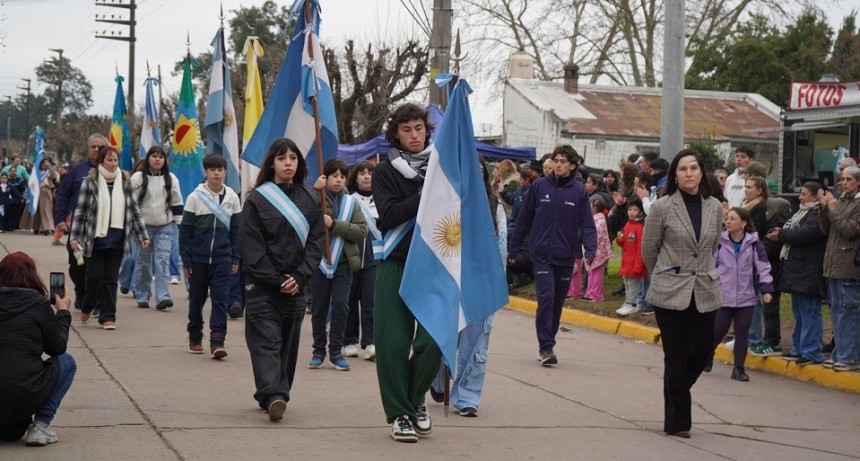 Moreno: El Municipio conmemoró al general José de San Martín con un acto y desfile