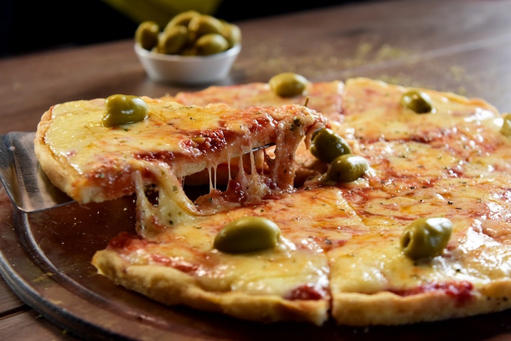 La Plata: Ya se palpita la Noche de la Pizza y la Empanada en la Ciudad, con cerca de 40 locales adheridos
