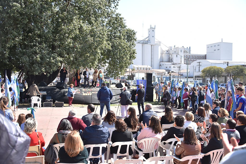 Chivilcoy: Se llevó a cabo el acto de apertura de la Feria Regional de Educación, Artes, Ciencias y Tecnologías 2022 