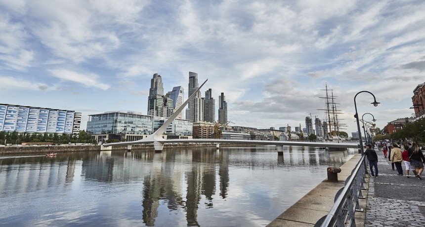 La Ciudad de Buenos Aires recibió 1,27 millones de turistas internacionales en el primer semestre