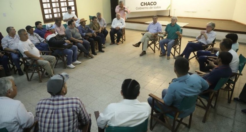 Chaco: Capitanich recibió propuestas para reformar la ley que organiza a los consorcios rurales 