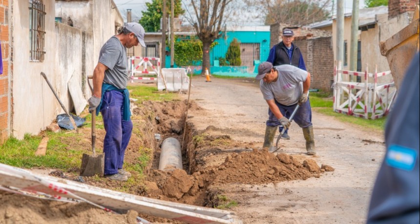 Campana: Abella recorrió trabajos que se realizan en Villanueva