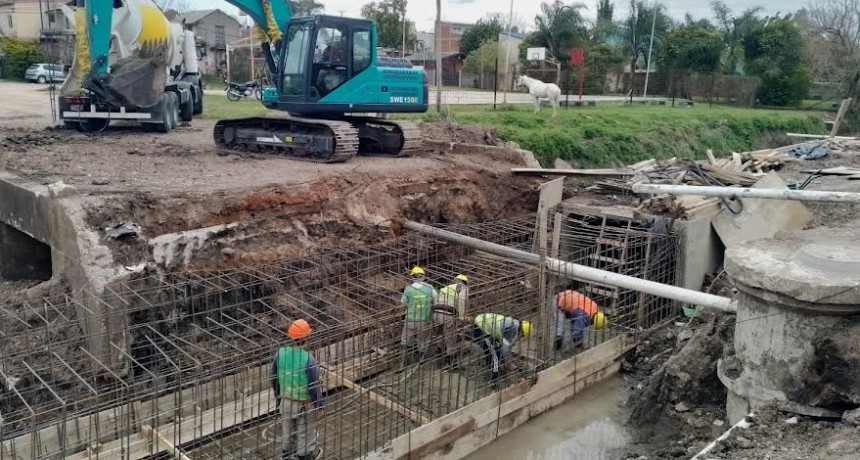 Colón (ER): Se avanza con el entubado del conducto pluvial de la cuenca Salta