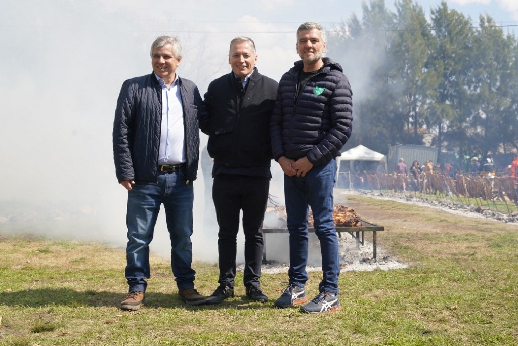 Chivilcoy: Gray y Britos participaron de la Fiesta el Asado Criollo 