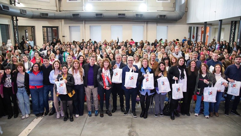 Avellaneda: Las escuelas locales recibieron materiales de ESI