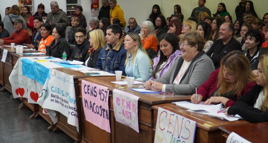 Merlo: Se realizó el parlamento jóvenes y adultos en el Concejo Deliberante