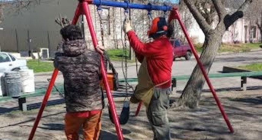 Balcarce: Se realizó la puerta en valor de juegos infantiles y luminarias en Av. Favaloro 