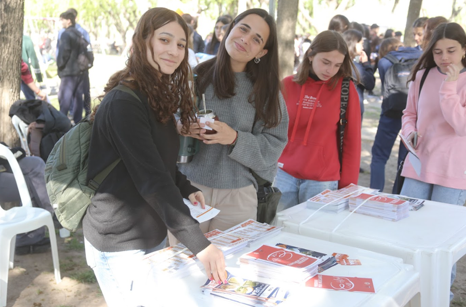 S. A. de Giles: Se viene una nueva Expo UBA