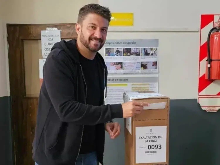 Gran victoria de Diego Nanni en la Segunda Sección  	