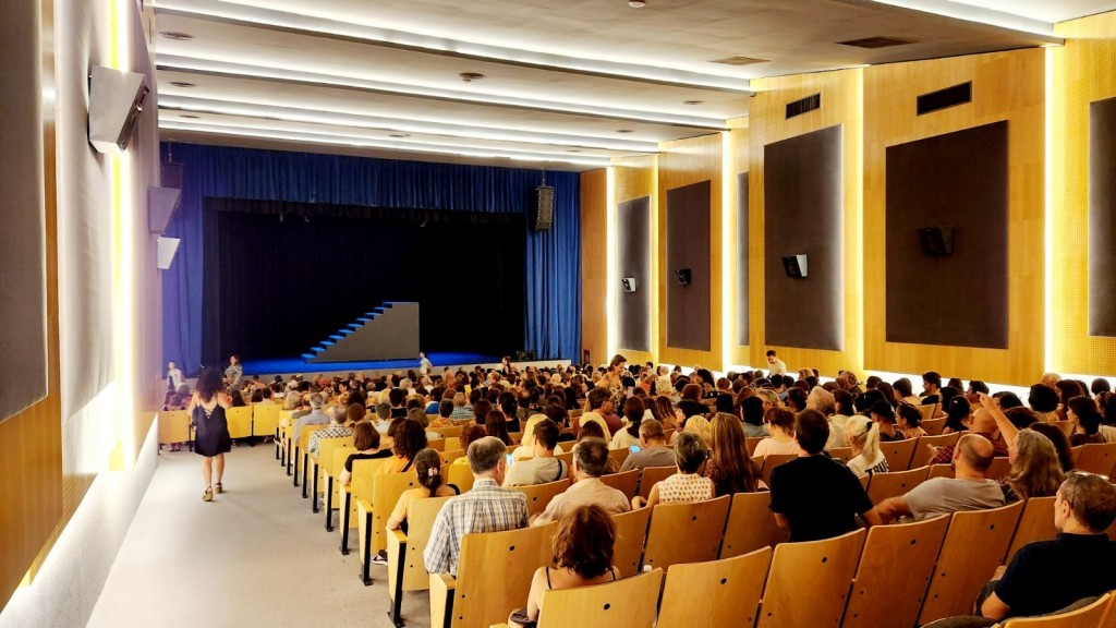 Vicente López recibe a Francia en el Centro Cultural Munro
