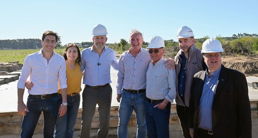 Entre Ríos: La Provincia entregó viviendas y continúa con las obras de infraestructura en Chajarí