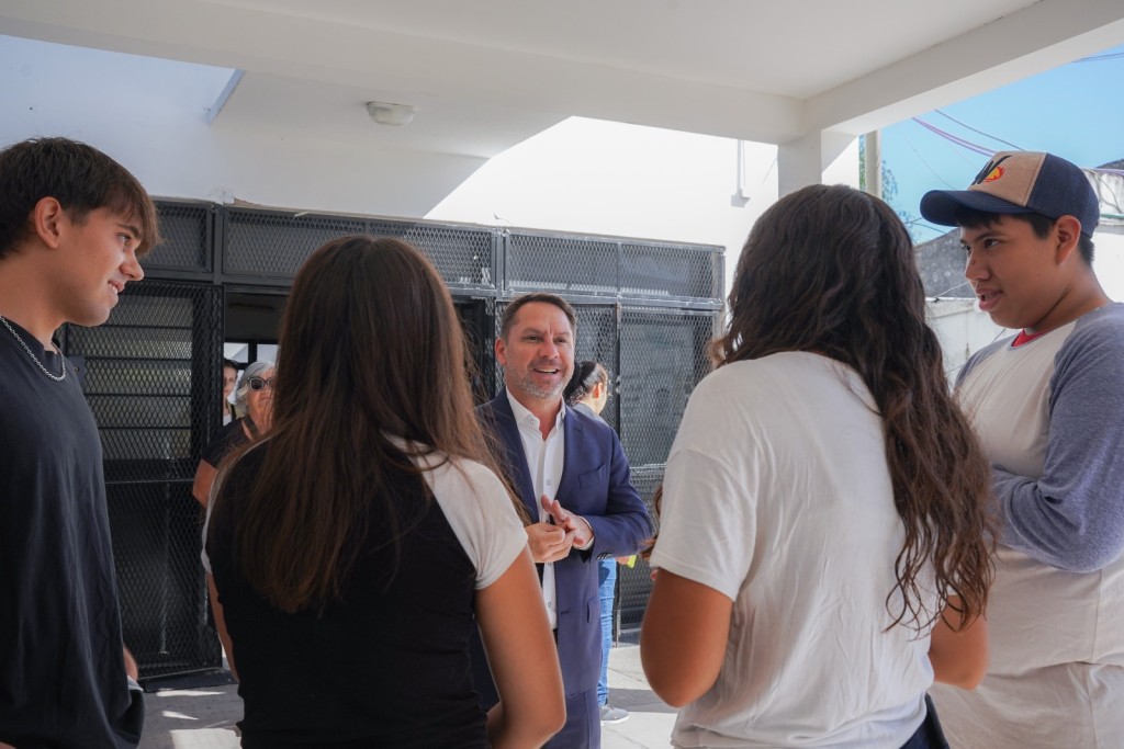 Ituzaing&oacute;: Se lanz&oacute; el nuevo programa &ldquo;El Intendente en tu Escuela&rdquo; 
