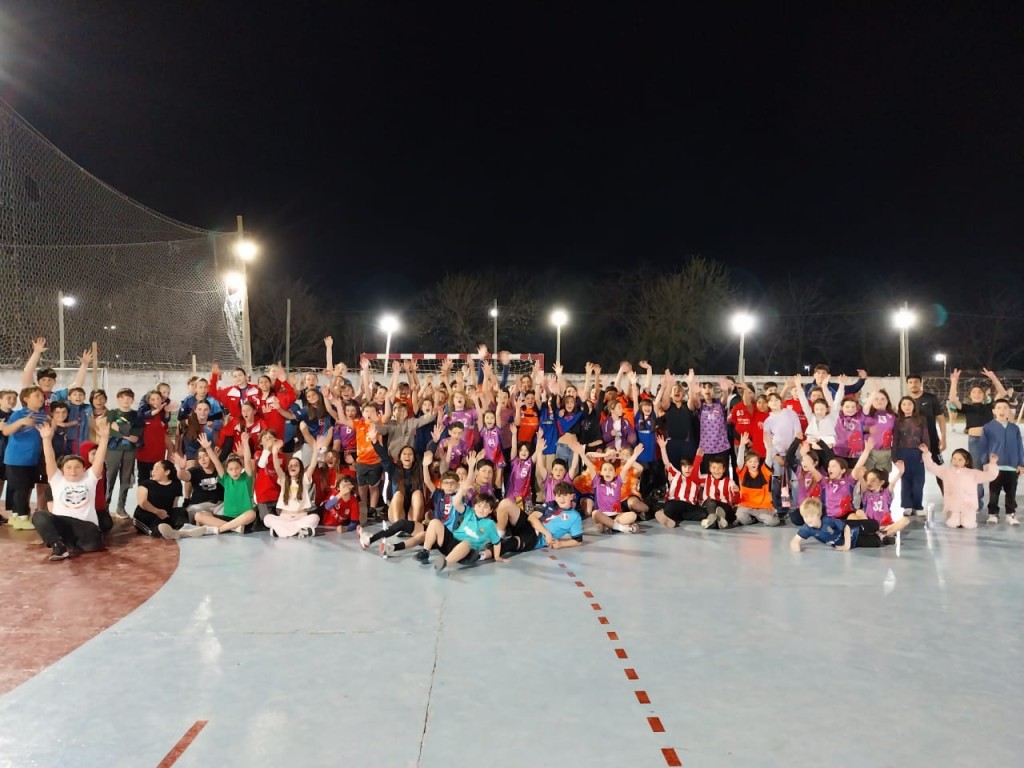 Chivilcoy: Se realiz&oacute; la primera Mini Liga Municipal de Handball   
