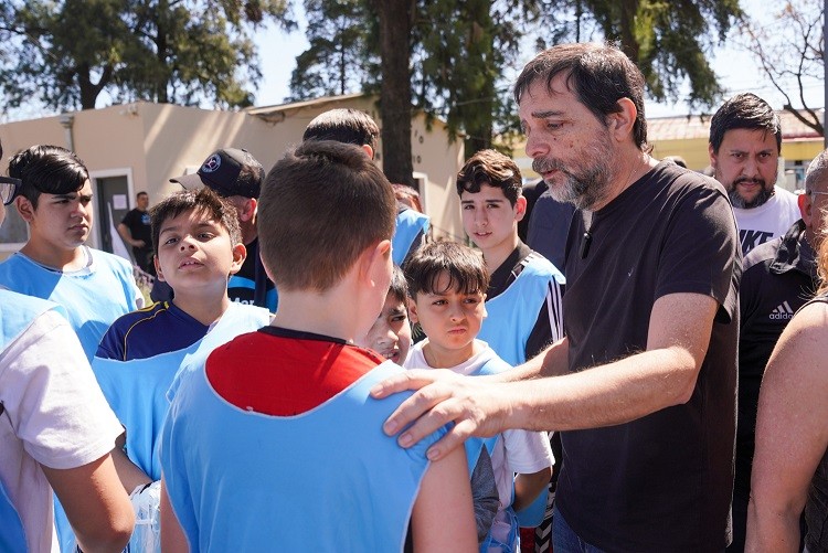 San Mart&iacute;n: Fernando Moreira inaugur&oacute; el nuevo espacio multideportivo del Parque Jos&eacute; Hern&aacute;ndez