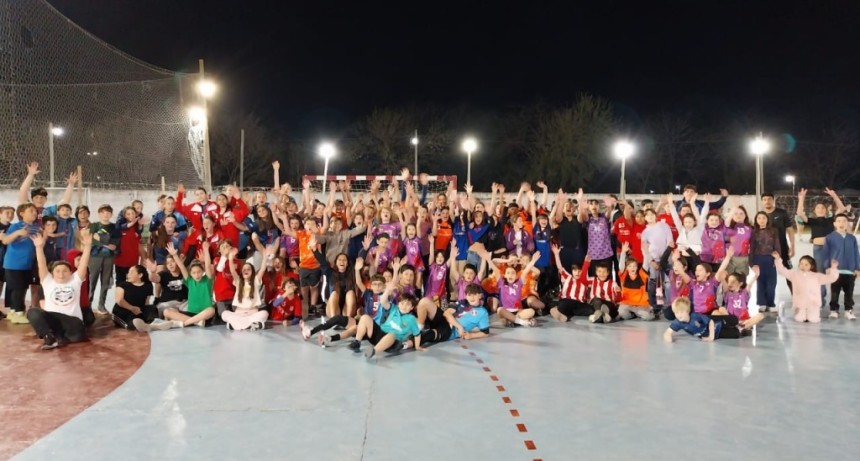 Chivilcoy: Se realiz&oacute; la primera Mini Liga Municipal de Handball   