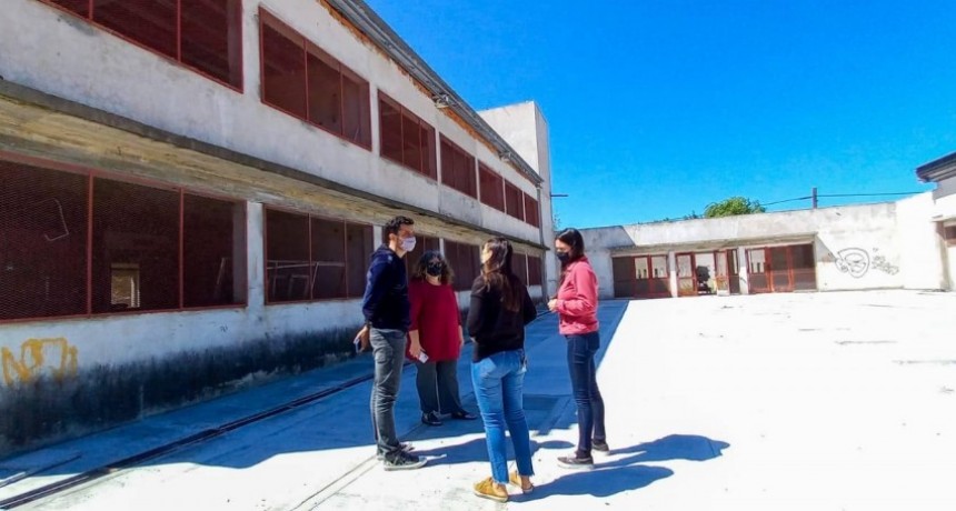 Gral. Rodríguez: El Intendente García recorrió las obras de terminación de las escuelas 