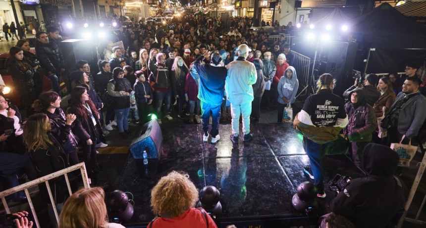 Fin de semana récord: Cerca de 100 mil turistas llegaron a la Ciudad de Buenos Aires 