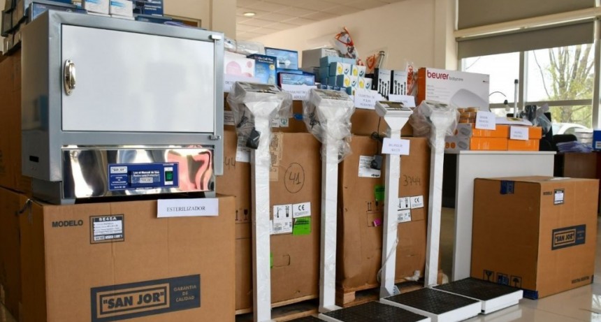 Gral. Rodríguez: Se entregaron nuevos equipamientos e insumos al Hospital Odontológico 
