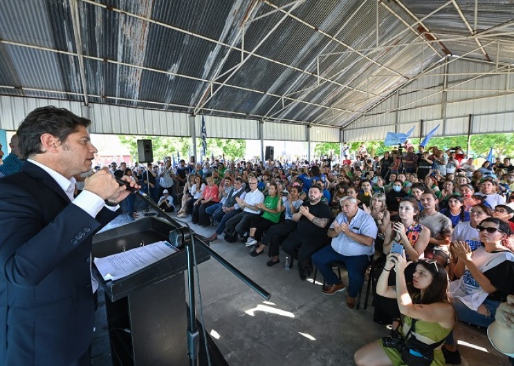 Kicillof encabezó un encuentro provincial de salud popular y comunitaria en Ensenada