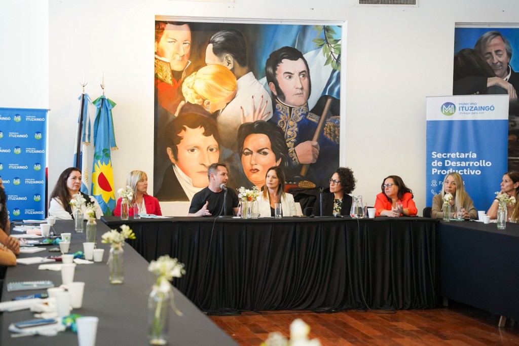 Ituzaingó: El Municipio impulsa lazos entre mujeres emprendedoras