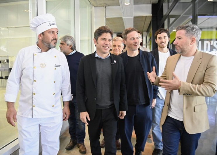 Kicillof recorrió fábricas en el Parque Industrial de Mar del Plata