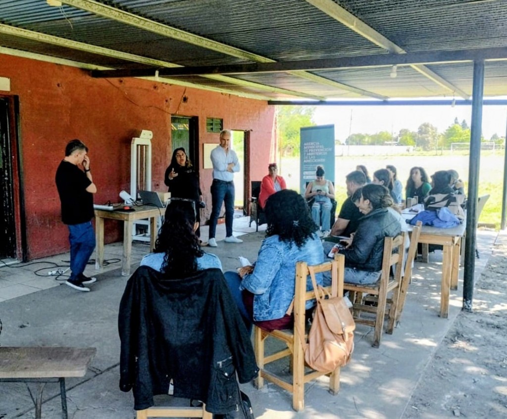La Plata: La Municipalidad avanza en la prevención de adicciones con charlas y capacitaciones