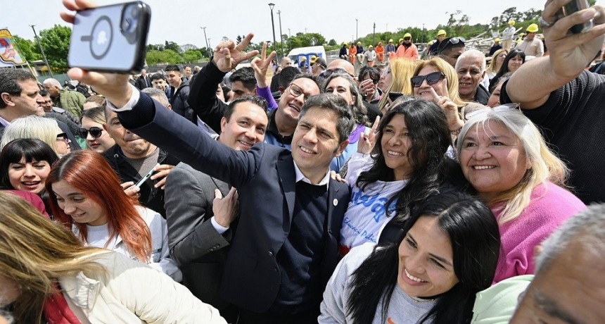 Kicillof recorrió los avances de las obras del nuevo Polo Educativo en La Carolina