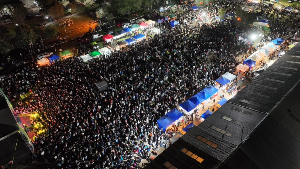 Rivadavia: La ciudad celebr&oacute; su 116&deg; Aniversario con una multitudinaria fiesta 