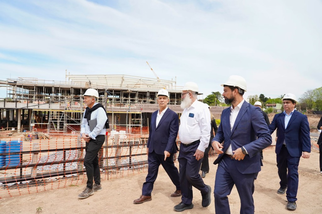 La Plata: Alak recorri&oacute; los avances del nuevo centro comercial que jerarquiza a la Regi&oacute;n Capital
