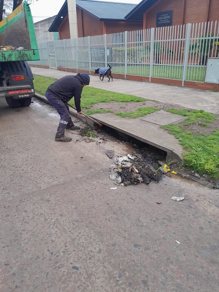 Fcio. Varela: El Municipio coordin&oacute; relevamientos en arroyos y realiz&oacute; higiene urbana en un contexto de lluvias intermitentes