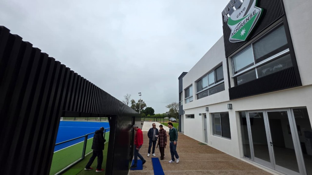 Col&oacute;n (ER): Walser recorri&oacute; el nuevo complejo deportivo de Achirense y destac&oacute; la inversi&oacute;n privada que fortalece el deporte y el turismo