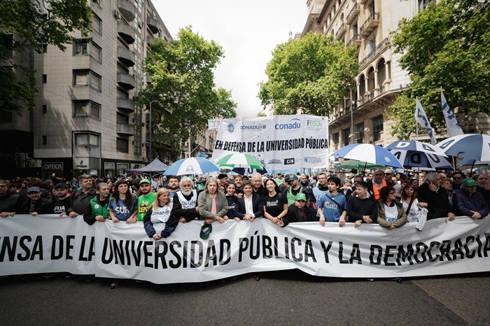 Kicillof particip&oacute; de la 5&deg; Marcha Federal Universitaria