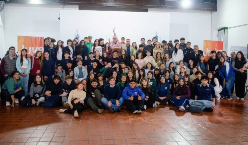 Luj&aacute;n: Se realiz&oacute; el Primer Encuentro de Centro de Estudiantes Secundarios