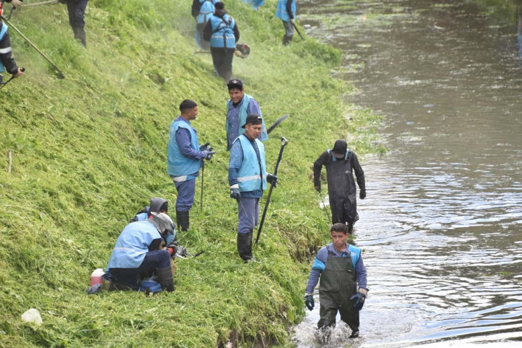 Berisso: El Municipio realiz&oacute; tareas de mantenimiento en el Canal Maldonado