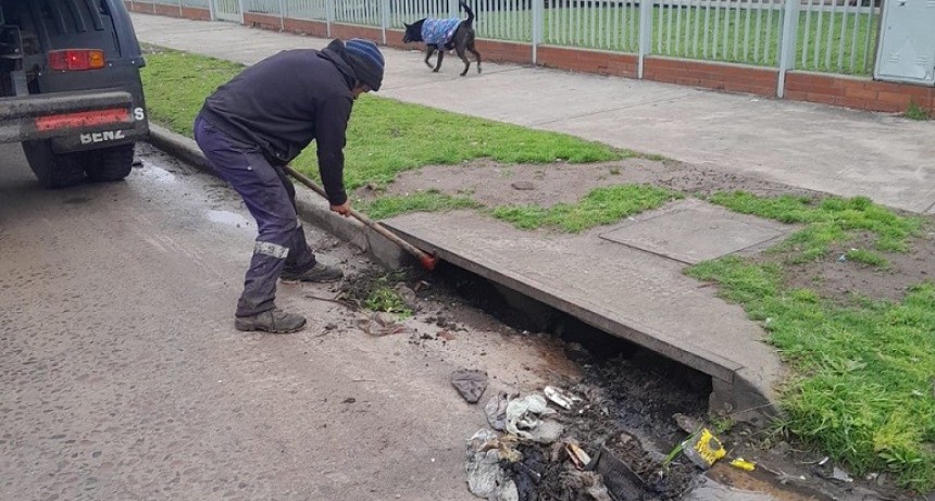 Fcio. Varela: El Municipio coordin&oacute; relevamientos en arroyos y realiz&oacute; higiene urbana en un contexto de lluvias intermitentes