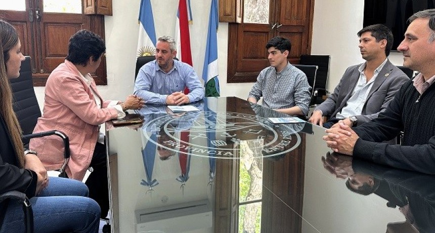 Entre R&iacute;os: Col&oacute;n y Paysand&uacute; fortalecen v&iacute;nculos para acercar nuevas oportunidades universitarias a los j&oacute;venes