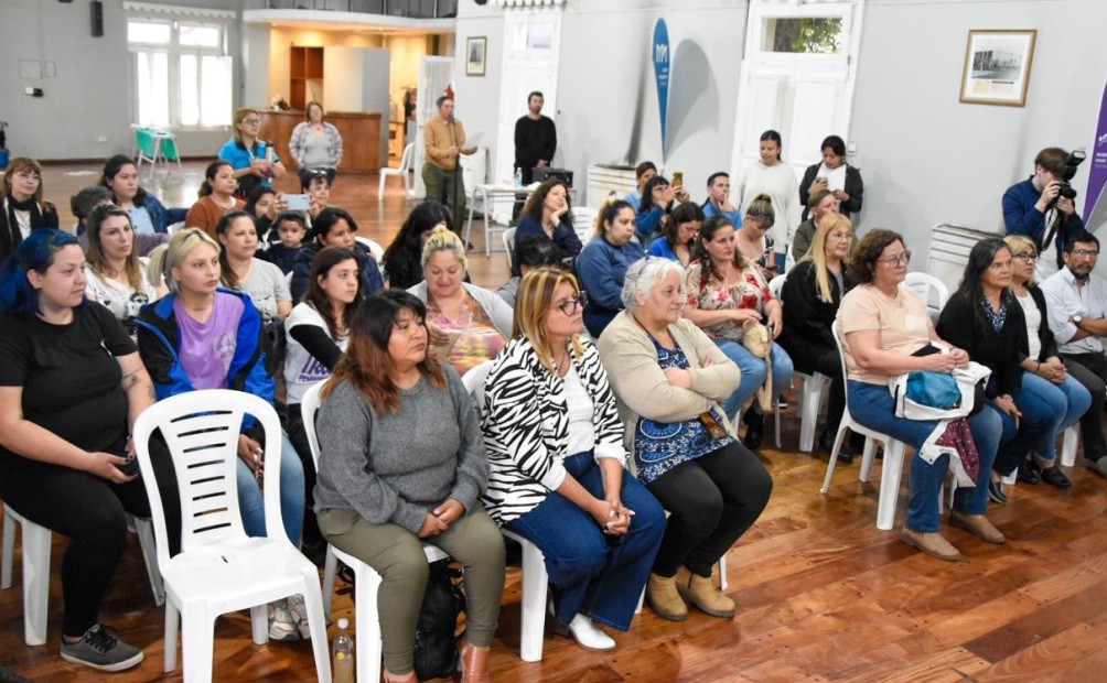 San Vicente: El intendente acompañó a los Clubes de Barrio en la Jornada de Capacitación de Dirigentes