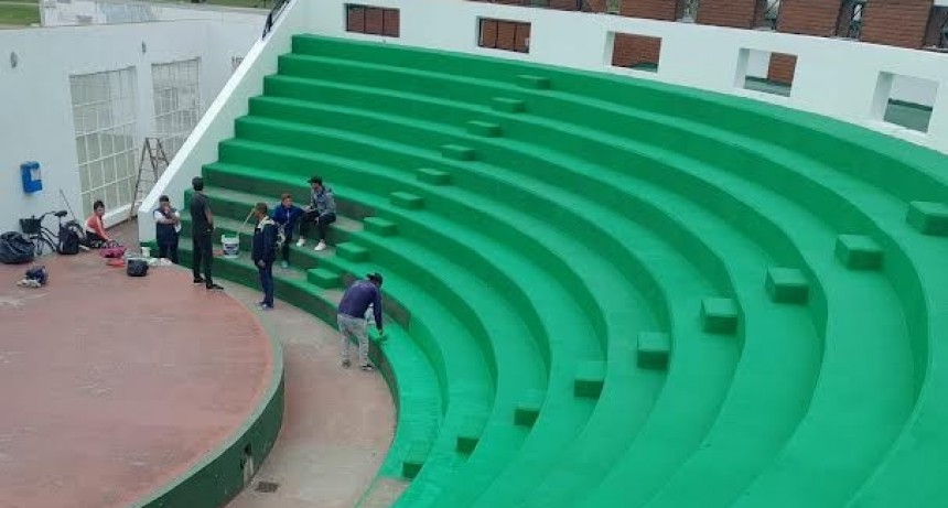 Pte. Perón: El Municipio pone el valor el Anfiteatro Municipal “Homero Manzi” 