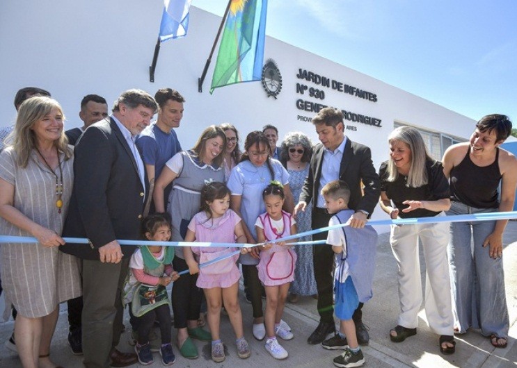 Gral. Rodríguez: Kicillof y Mauro García inauguraron el Jardín de Infantes del B° Los Naranjitos