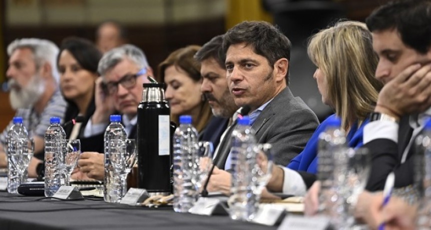 Kicillof encabezó el primer encuentro de la Comisión Asesora Canal Magdalena