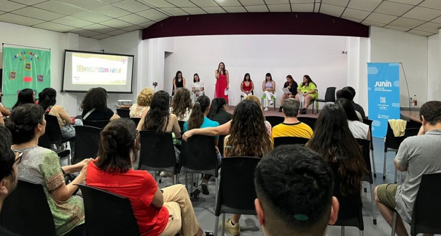 Junín: Se realizó el primer conversatorio con jóvenes del programa PAE