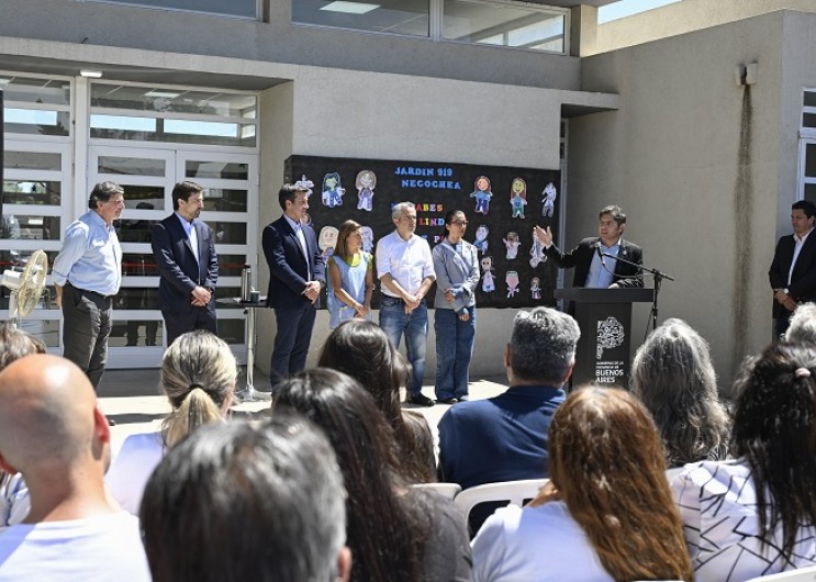 Kicillof inauguró el nuevo jardín de infantes N° 919 en Necochea