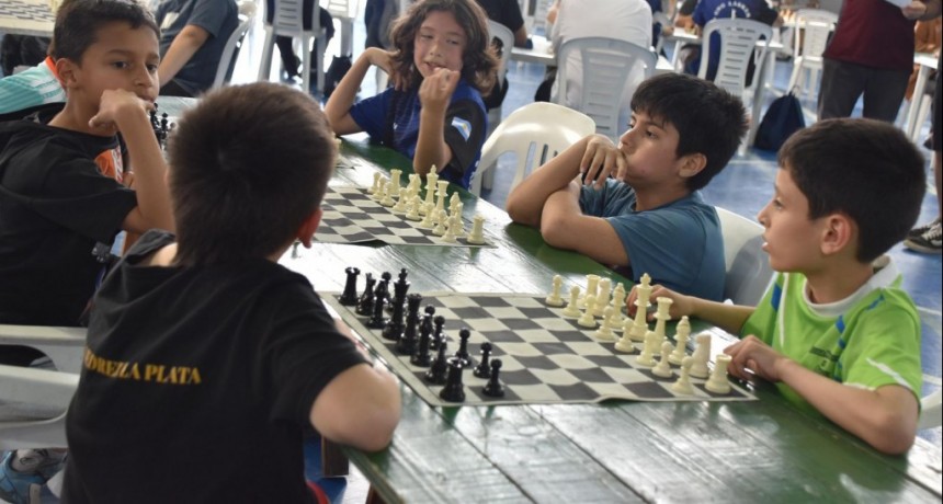 Berisso: La ciudad fue sede de la última fecha del Circuito Anual de Ajedrez “Liga Rio de la Plata”
