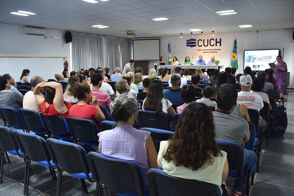 Chivilcoy: Se llevó a cabo el acto de egreso de la 2° cohorte de la Tecnicatura en Acompañamiento Terapéutico