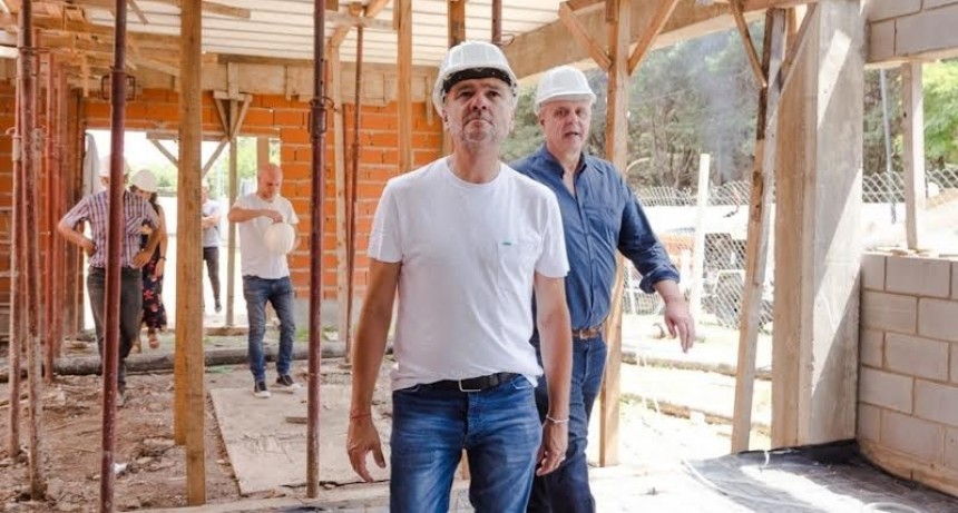 Hurlingham: Zabaleta supervisó el avance de las obras del Polideportivo de Tesei