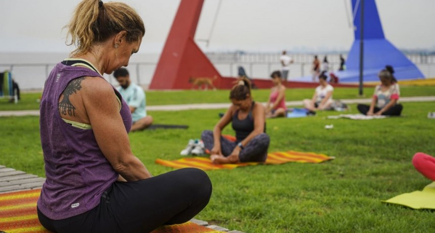 Vicente López: Continúan las clases de Yoga en la Costa del partido 