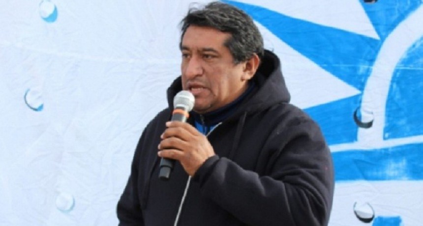 Eduardo Montes (FETRAES): “Milei encabeza un gobierno liberal con métodos represivos. Un gobierno que implementa políticas que hambrean y joden a nuestro pueblo”