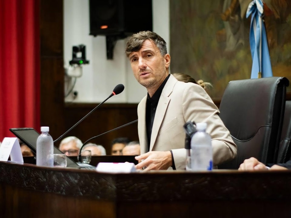 Morón: Lucas Ghi presentó el Presupuesto 2026