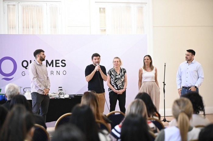 La Provincia entregó nuevo equipamiento escolar para escuelas de Quilmes