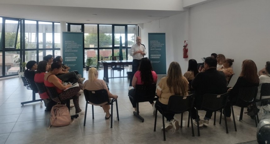 La Plata: El Municipio profundiza la prevención de adicciones con más presencia en barrios y delegaciones 